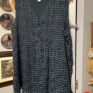 Women’s large size 14 Coldwater Creek sleeveless top